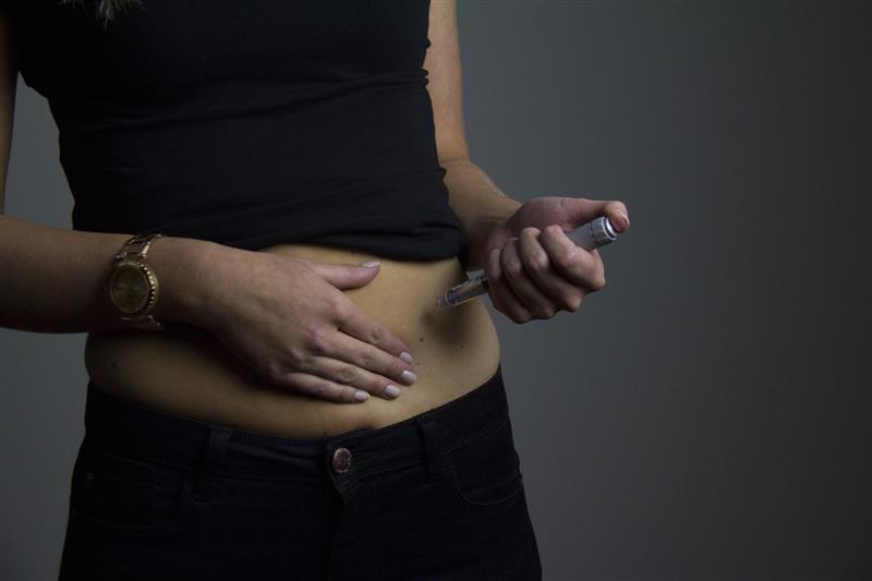 Column Nora – Ode aan de&nbsp;spuit